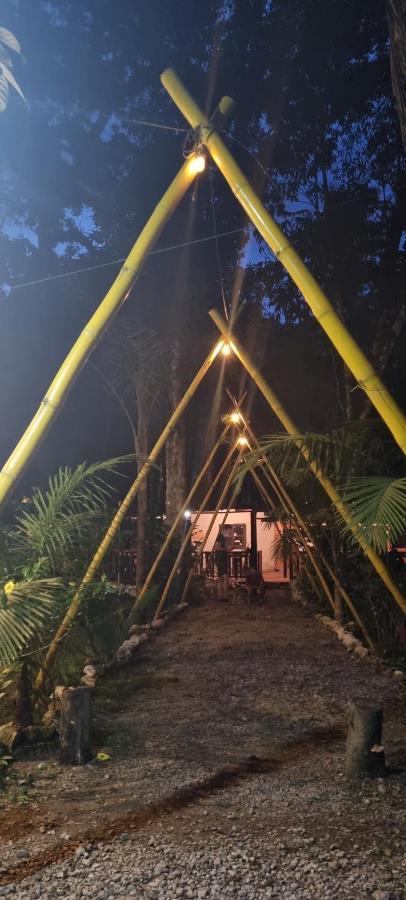 Nawal Hotel Lanquin Bagian luar foto