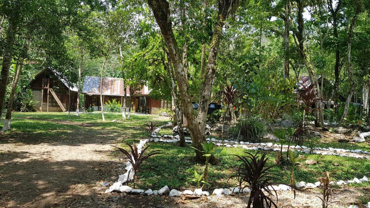 Nawal Hotel Lanquin Bagian luar foto