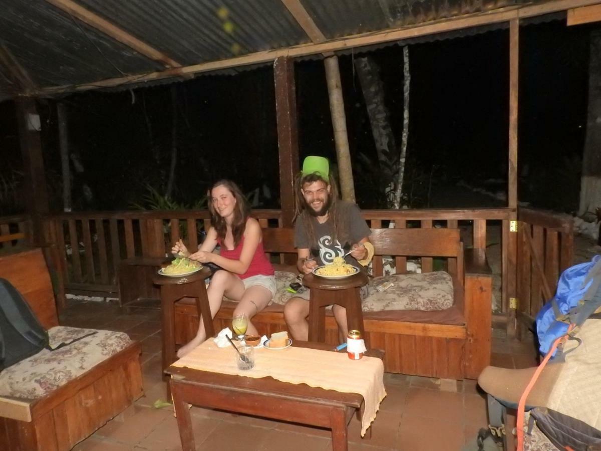 Nawal Hotel Lanquin Bagian luar foto